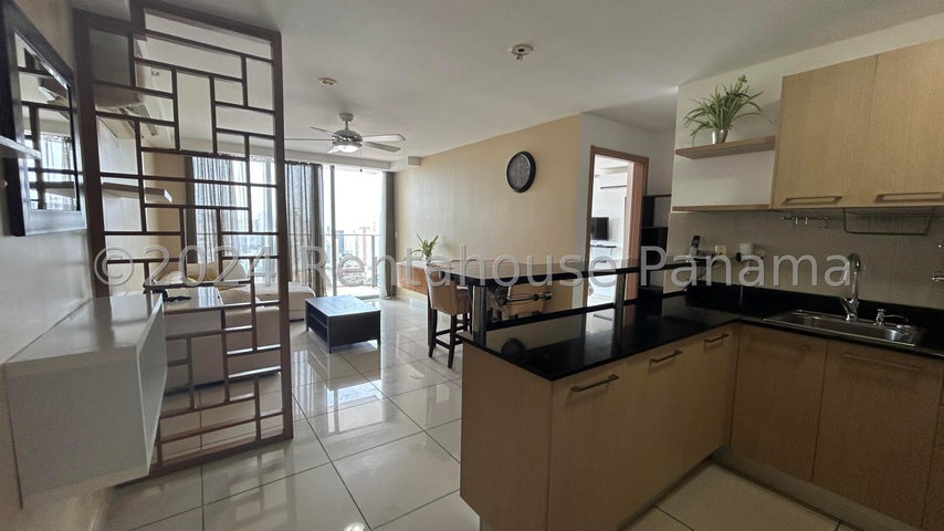 Exclusive Apartment in Via España